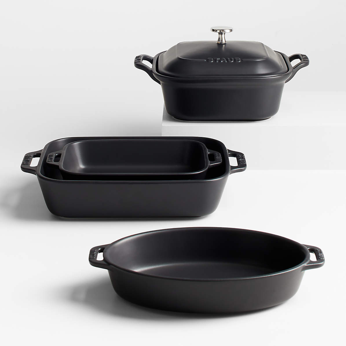 Staub bakeware 2025