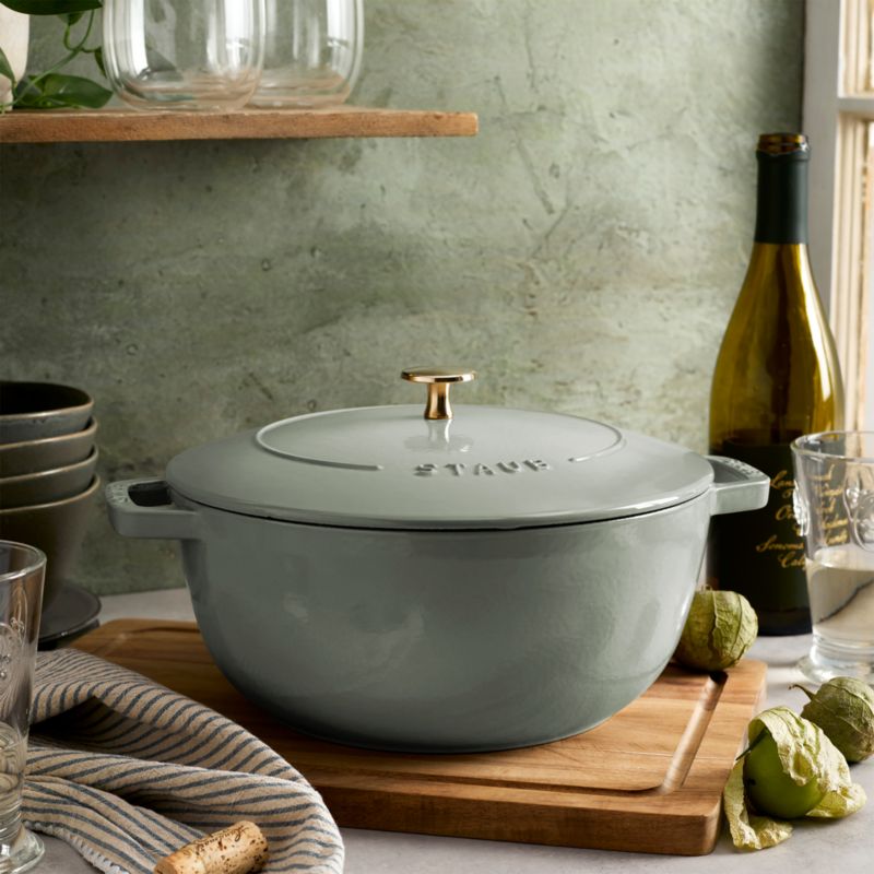 Staub ® Eucalyptus 5-Qt. Essential French Oven