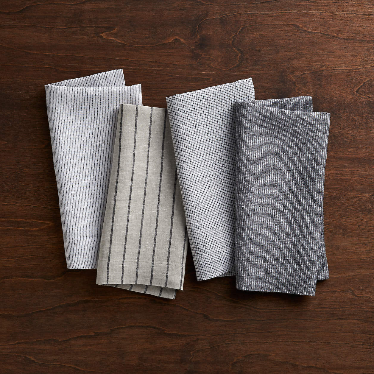 Suits Linen Cloth Dinner Napkins, Set of 4