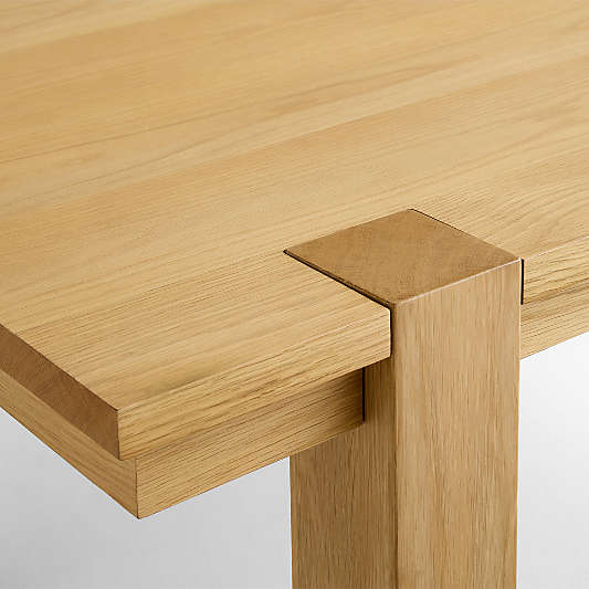 Sullivan 73"-95" Oak Wood Extendable Dining Table