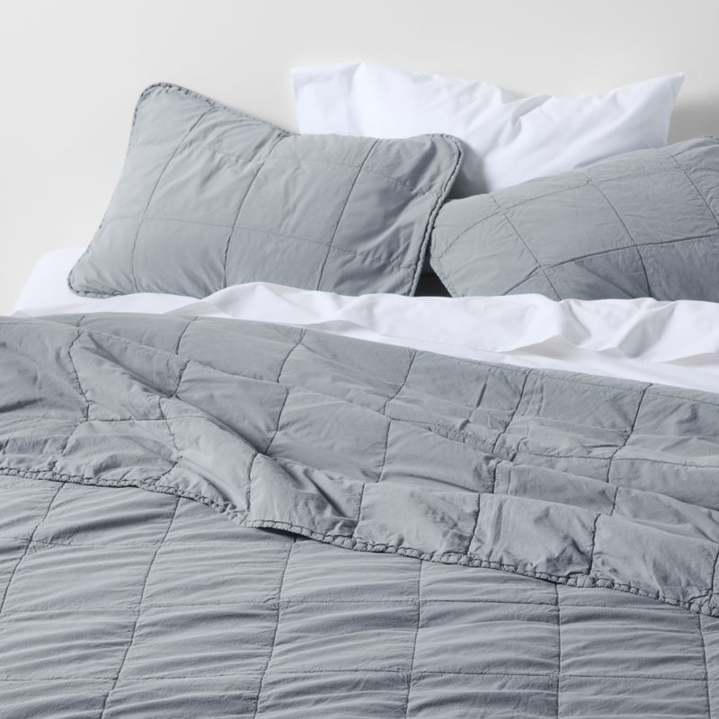 Sunwashed Organic Cotton Fog Grey King Box Quilt