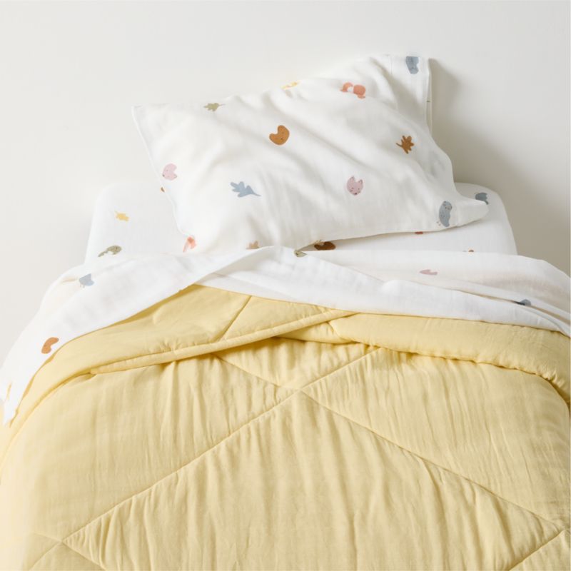 Supersoft Straw Yellow Cotton Gauze Baby Crib Quilt - image 2 of 7