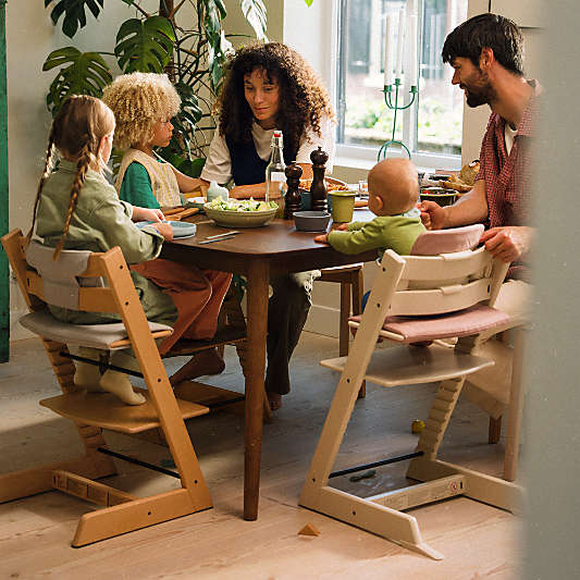 Stokke Tripp Trapp Complete Natural Wood Baby High Chair with Grey Cushion and Vanilla White Stokke Tray