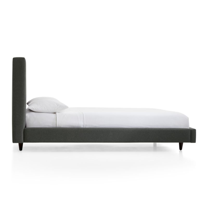 Tate Queen Upholstered Bed 45"