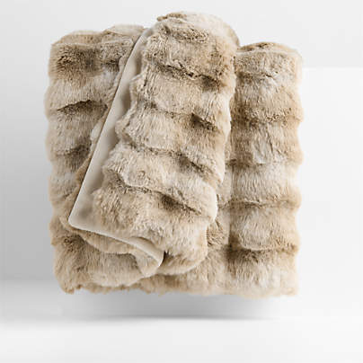 Textured Faux Fur 70"x55" Sierra Tan Throw Blanket