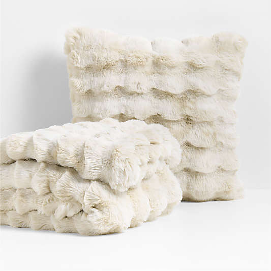 Textured Faux Fur 70"x55" Arctic Ivory Throw Blanket