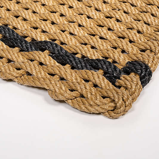 The Rope Co. White and Charcoal Stripe Indoor/Outdoor Handwoven Doormat 21x34"