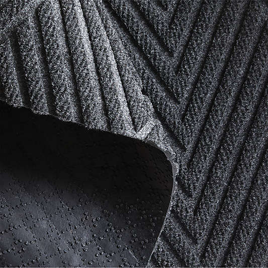 Thirsty Arrows Graphite Grey Indoor/Outdoor Doormat 21.5"x35"