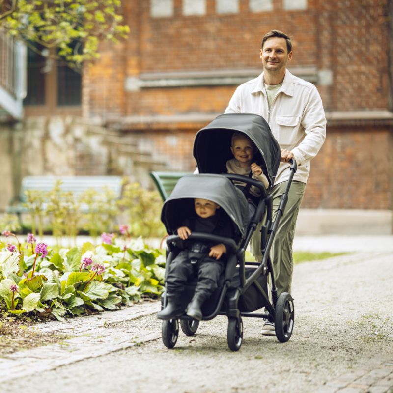 Thule Sleek 2 Black Sibling Seat - image 1 of 5