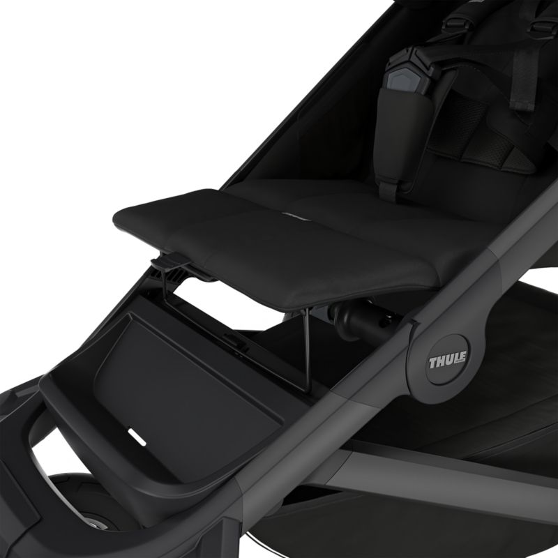 Thule Urban Glide Black 4-Wheel Newborn Stroller with Magnetic Buckle - image 5 of 7
