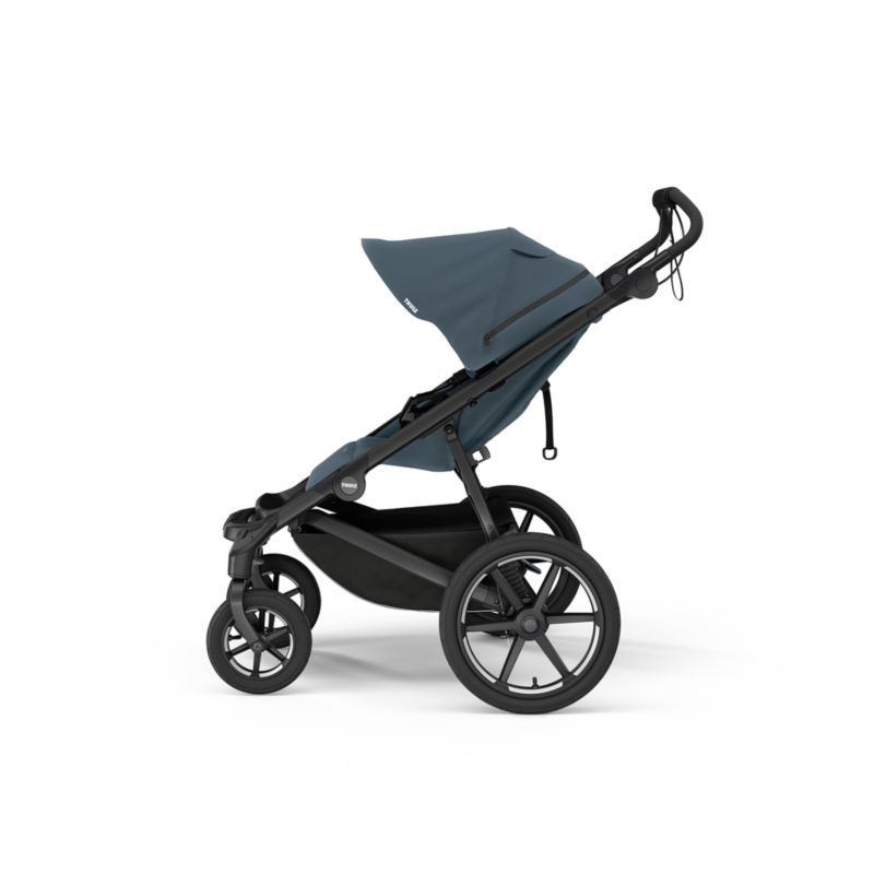 Thule Urban Glide Dark Slate 4-Wheel Newborn Stroller with Magnetic Buckle - image 2 of 3