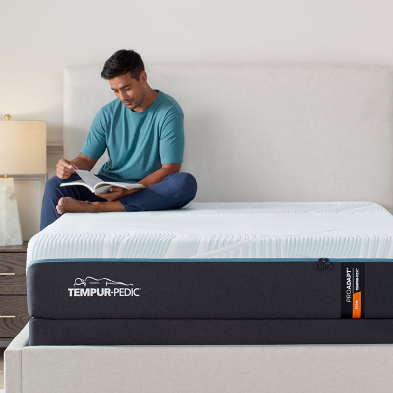 Tempur-Pedic® ProAdapt® Firm Queen Mattress - image 4 of 5