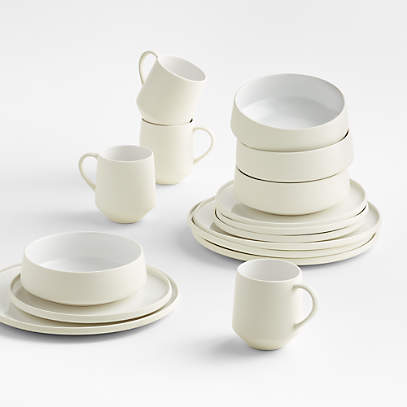 Basics 16-Piece Porcelain Kitchen Dinnerware Set with Plates, Bowls  and Mugs, Service for 4 - White