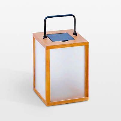 Les Jardins Tradition Teak LED Outdoor Solar-Powered Lantern 16"