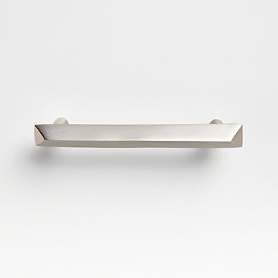 View Triangle 4" Brushed Nickel Bar Pull details