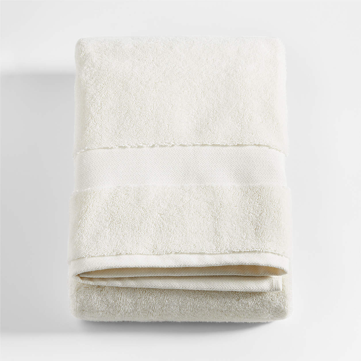 Organic 800-Gram Ivory Turkish Cotton Bath Towel + Reviews | Crate ...