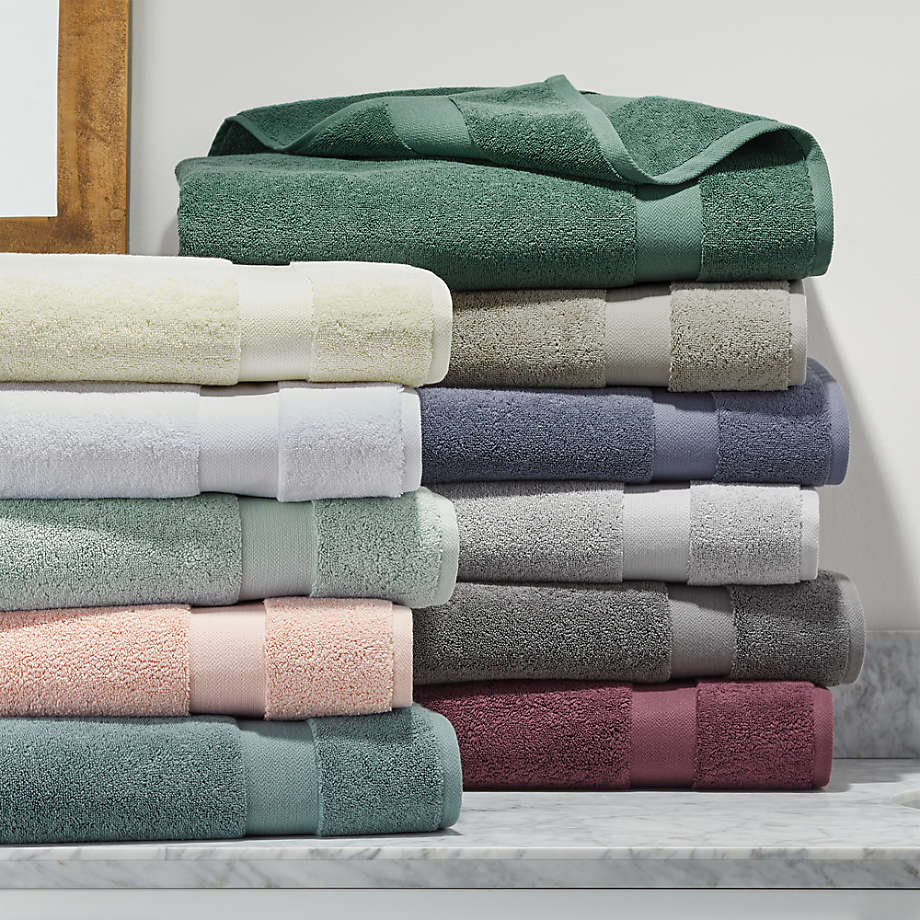 https://cb.scene7.com/is/image/Crate/TurkishOrganicTowelGroupCHF19/$web_pdp_main_carousel_med$/190625163528/turkish-cotton-800-gram-bath-towels.jpg