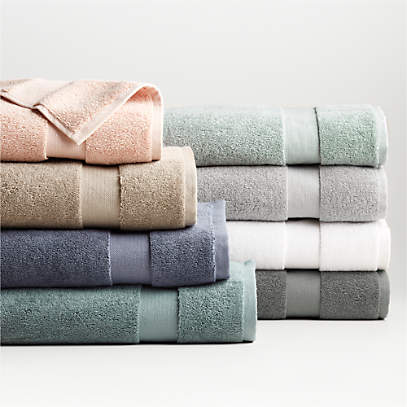 towel Organic 800-Gram Turkish Bath Towels | Crate and Barrel