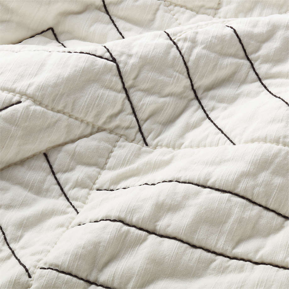 Twigg Cotton Black and White Full/Queen Quilt