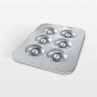 View USA Pan 6-Well Donut Pan details