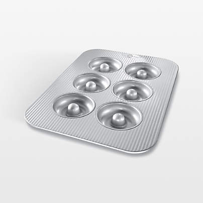 USA PAN 6-Well Donut Pan