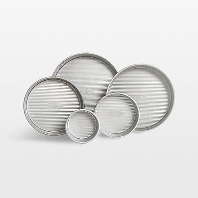 USA Pan 5-Piece Round Cake Pan Set