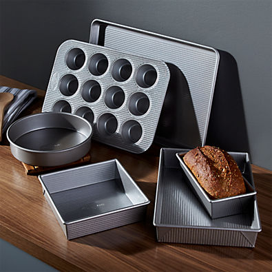 View USA Pan Pro Line 6-Piece Bakeware Set details
