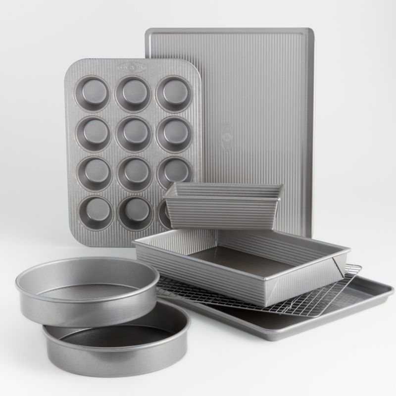 Elbee Home 8 Piece Stack 'n' Store Baking Set, Patented Space Saving Self  Storage Design, Nonstick Carbon Steel, Bakeware Set