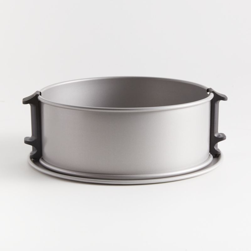 Le Creuset Nonstick Bakeware Springform Pan
