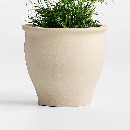 Veridia 15" x 16.5" Sand Indoor/Outdoor Ficonstone Planter