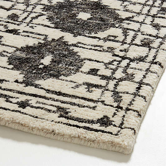 Verona Wool Hand-Knotted Ivory Area Rug 6'x9'