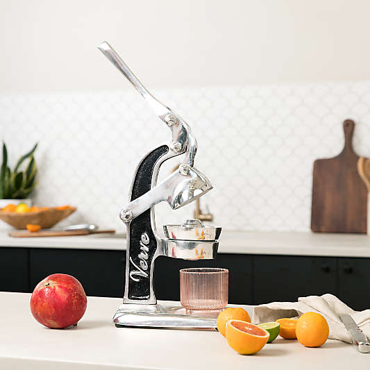 Verve Culture Artisan Black Citrus Juicer