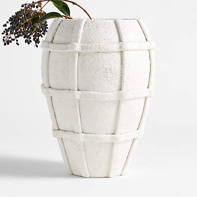 Villa White Ceramic Vases