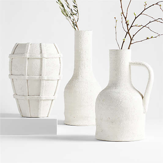 Villa White Ceramic Vases