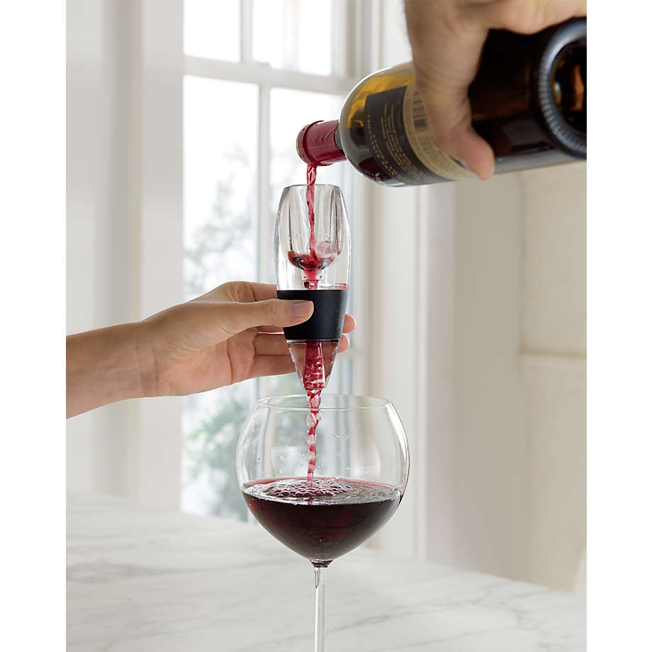 schrijven Verslinden Trunk bibliotheek Vinturi Red Wine Aerator + Reviews | Crate & Barrel