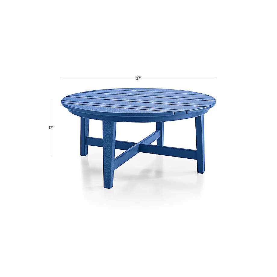 Plastic outdoor deals coffee table