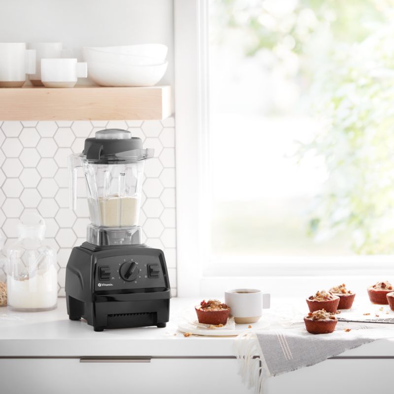 Vitamix ® Explorian ™ E310 Blender