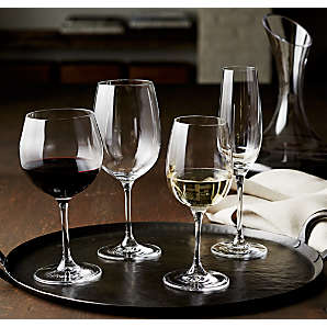 Madison Dcor Matte White Wine Glasses