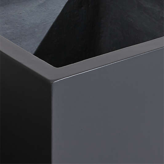 Walker 31.5" x 31.5" Black Planter