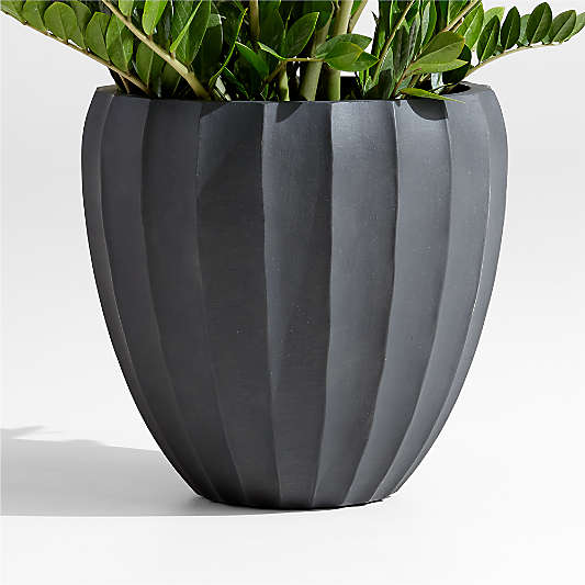 Warren  20.1" x 19" Medium Black Ficonstone Outdoor Planter