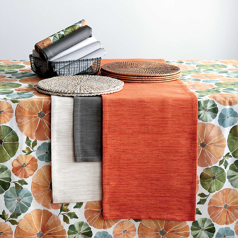 Aspen 120 White Table Runner Reviews Crate And Barrel Canada