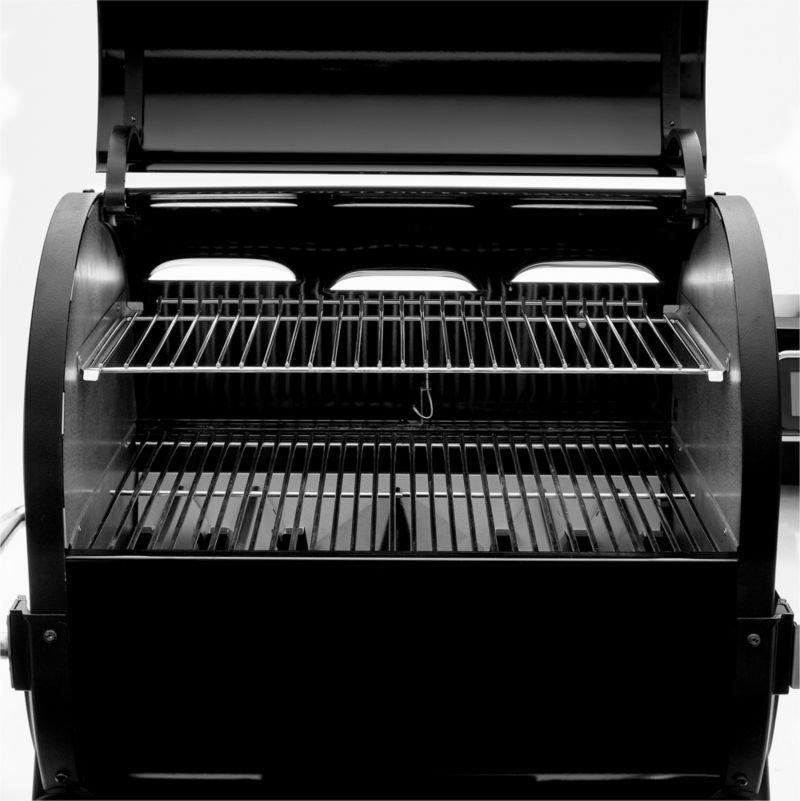 Weber ® SmokeFire EX4 Black Outdoor Pellet Grill - image 8 of 12