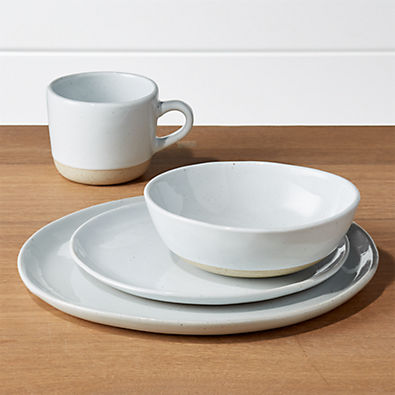 View Welcome II 4-Piece Place Setting details
