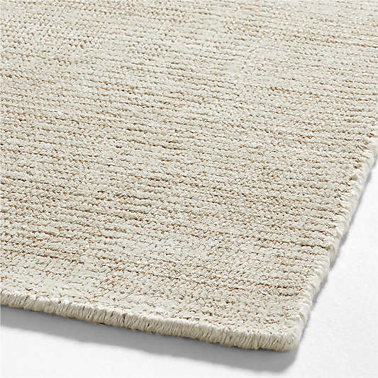 Whistler Viscose and Jute Blend Distressed White Area Rug 6'x9'