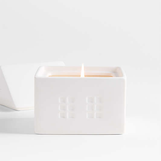 White Ceramic House 1-Wick Holiday Scented Candle - Balsam and Peppermint