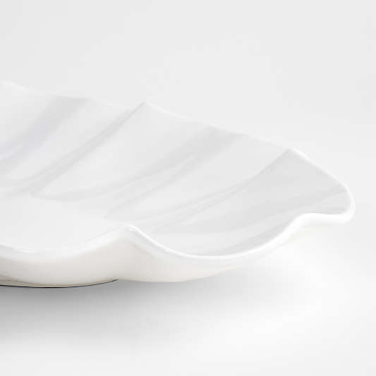 White Ruffle 22" Earthenware X-Large Platter