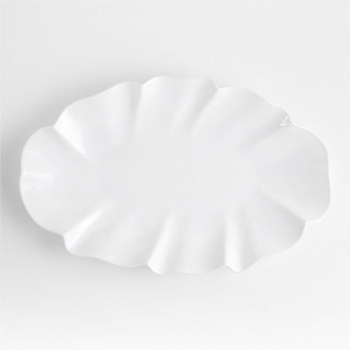 View White Ruffle 22" Earthenware X-Large Platter details