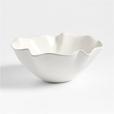 View White Ruffle 11" Small Bowl details
