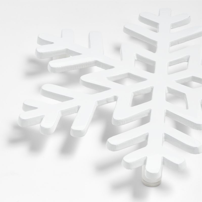 White Snowflake Trivet - image 1 of 2