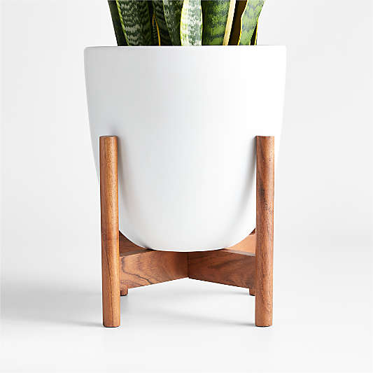 Willis  13.5" x 15.75" Medium White Ceramic Planter